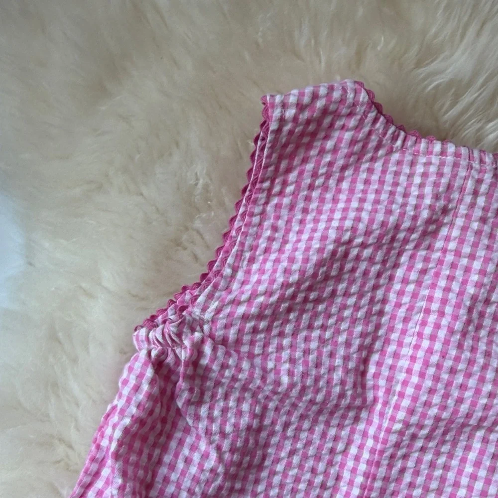 OshKosh B'gosh Pink Gingham Baby Romper size XL (12months)
